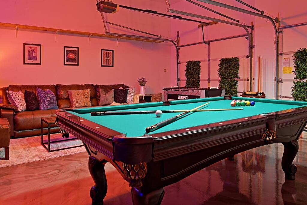 Rare Find! Heatd Pool Gameroom Summer Special! * San Antonio