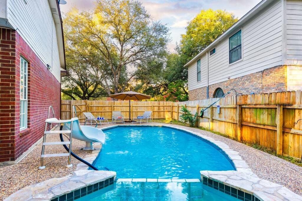 Hébergement de vacances Rare Find! Heatd Pool Gameroom Summer Special! San Antonio